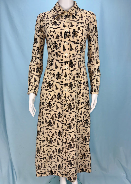 Chloé Fall 1996 Runway Paris Print Button Down Dress