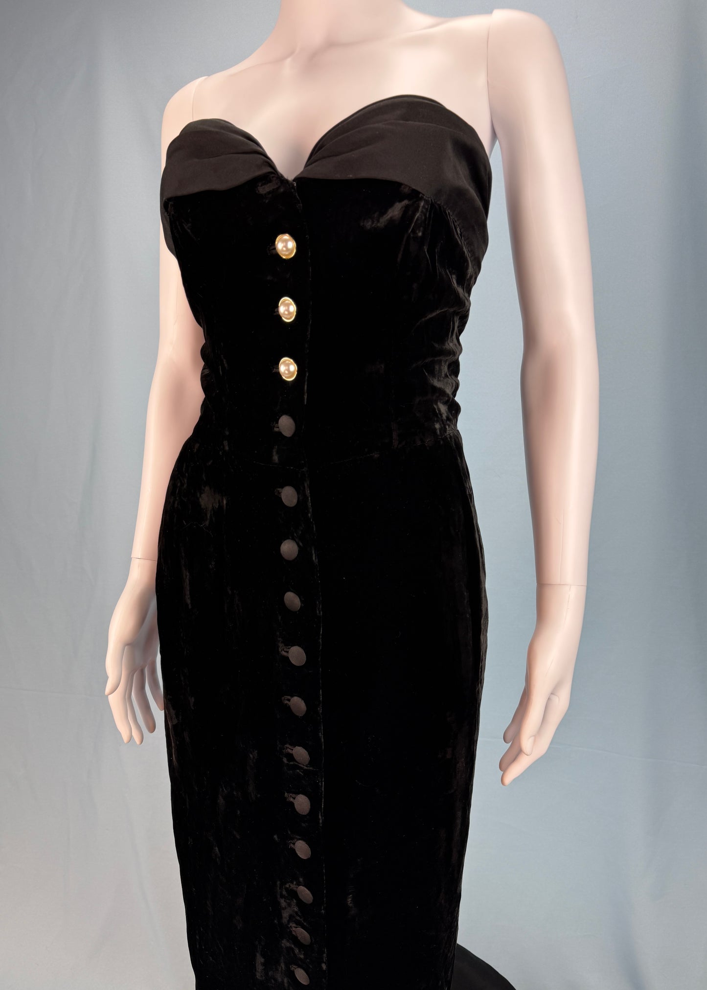 Pierre Balmain Haute Couture 1950’s Black Velvet Gown