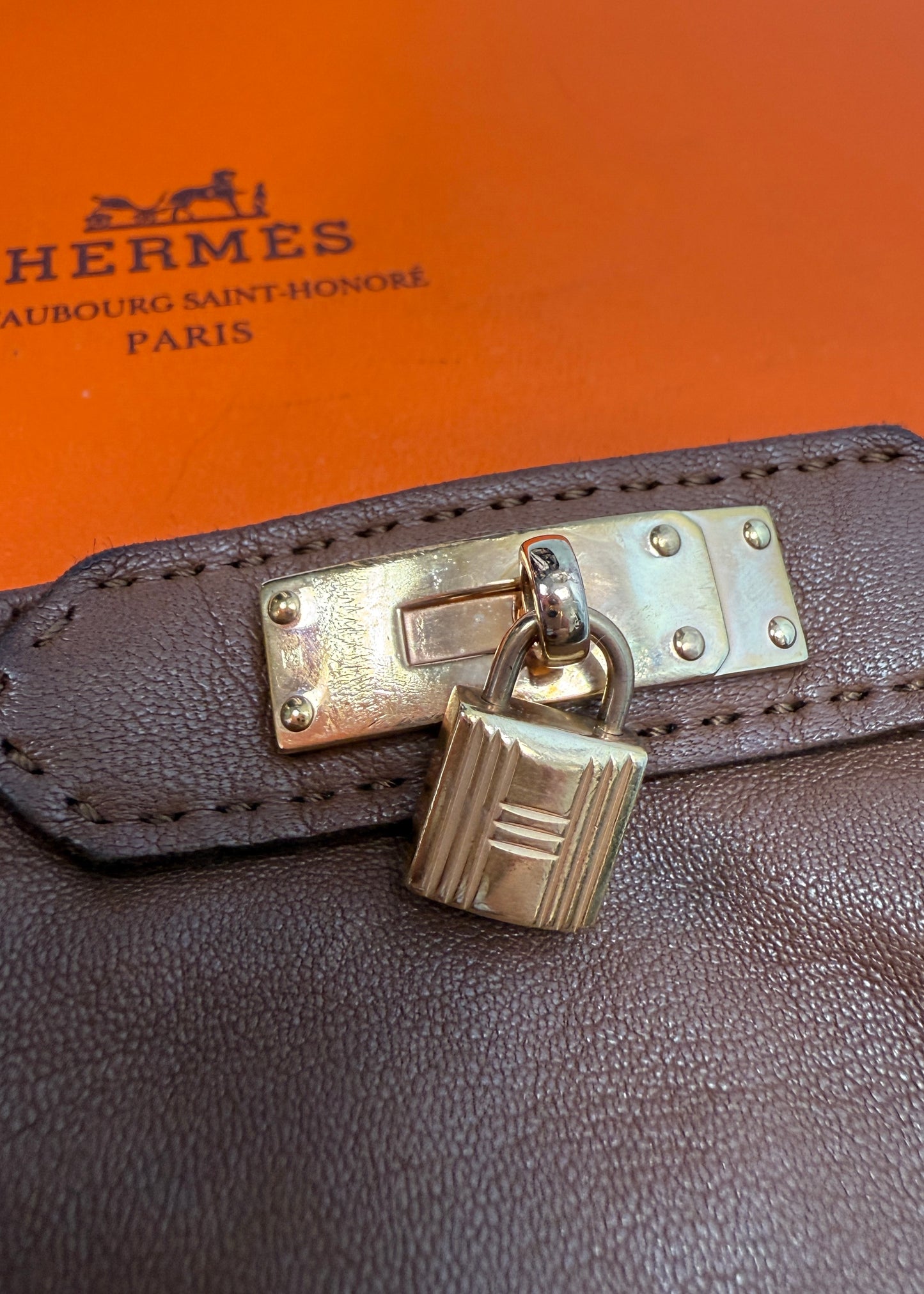 Hermès Brown Leather Soya Kelly Gloves