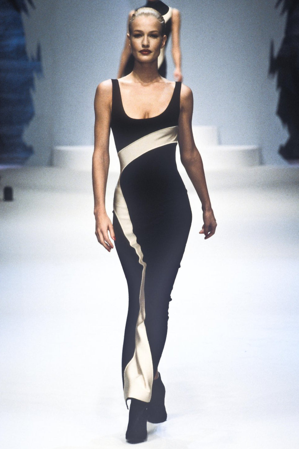 Hervé Léger Fall 1996 Runway Black & White Swirl Bandage Dress