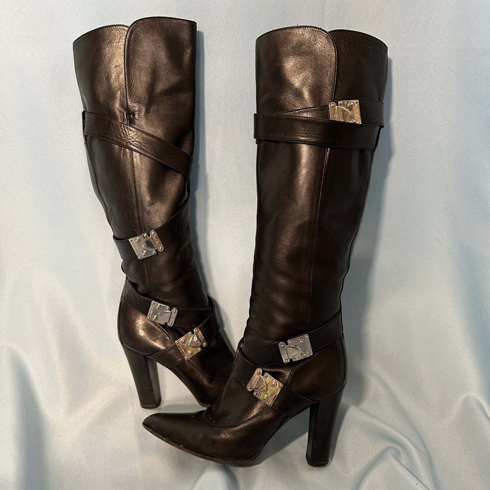 Louis Vuitton Black Leather Buckle Detail Heeled Boots – Studded Petals  Vintage